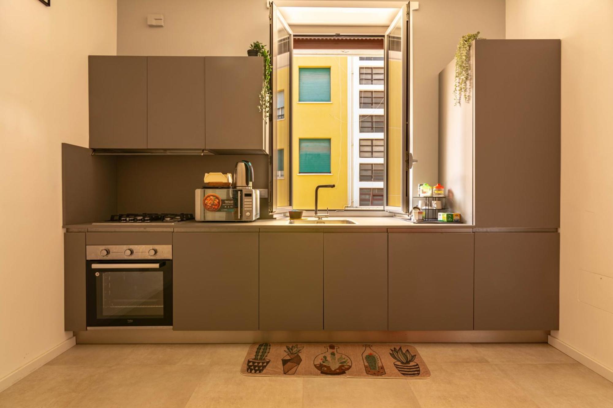 Domus Eroi Apartment Rome Bagian luar foto